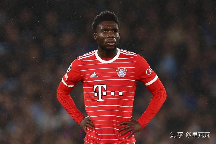 记者:皇马愿付4000-5000万欧引进阿方索-戴维斯 记者:皇马愿付4000-5000万欧引进阿方索-戴维斯